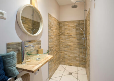 Salle de bain Grand Cottage Nature Bien Etre location logement airbnb
