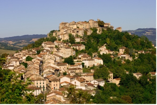 vacances nature cordes sur ciel Cottages du Tarn