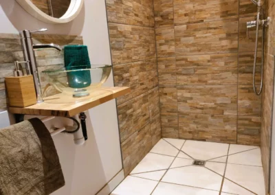 Salle de bain Grand Cottage Nature Bien Etre Logement de vacances Tarn