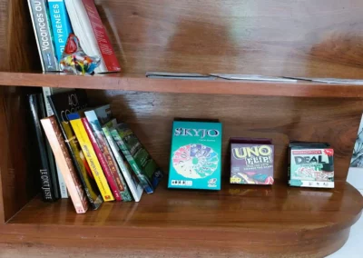 Board games Cottage Bien Etre Jacuzzi airbnb rental