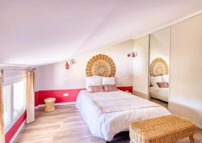 Queen size room Gite Nature Bien Etre cheap Vacation Tarn