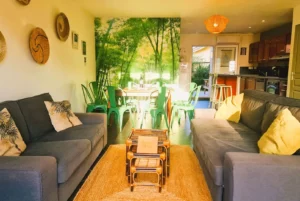 Living room, dining room and kitchen Gite Peyrole