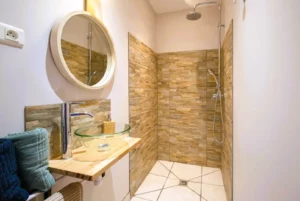 Bathroom Grand Cottage Nature Bien Etre vacation home Airbnb