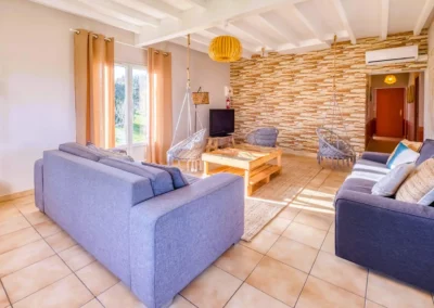 Living room Grand Cottage Nature Bien Etre vacation reservation Airbnb