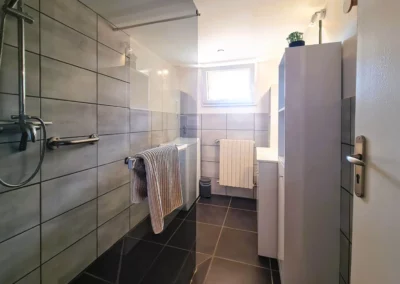 Bathroom Cottage Bien Etre Jacuzzi vacation accommodation Airbnb
