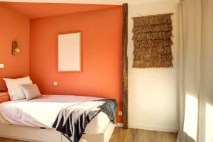 Secondary bedroom with two single beds