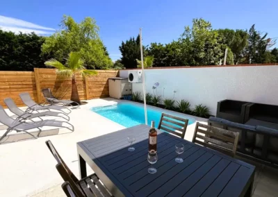 airbnb rental with swimming pool in gaillac