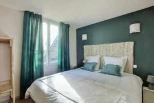 Double bedroom Cottage Le Vigne Rouge vacation rental Brens
