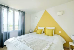 Double bed room Cottage Primeur Tarn country holiday
