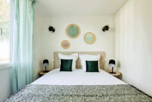 Double room Cottage Primeur accommodation booking Tarn