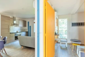 Communicating doors with Syrah and Loin de L'oeil