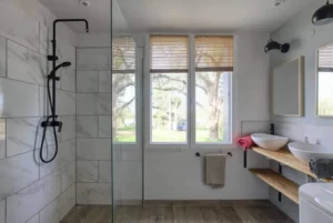 Shower room Cottage Primeur Italian shower country holiday reservation