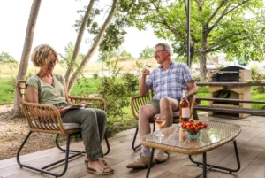 Apero Terrasse Cottage Primeur airbnb rental