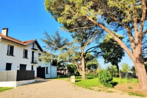 Outdoor Cottage Nature Vigne Rouge rental airbnb gite