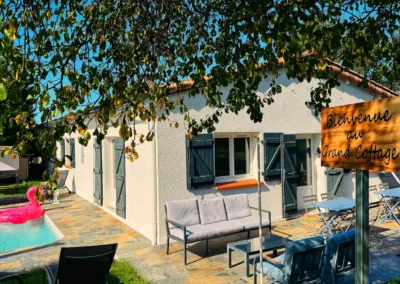 exterieur 3 grand cottage gite tarn