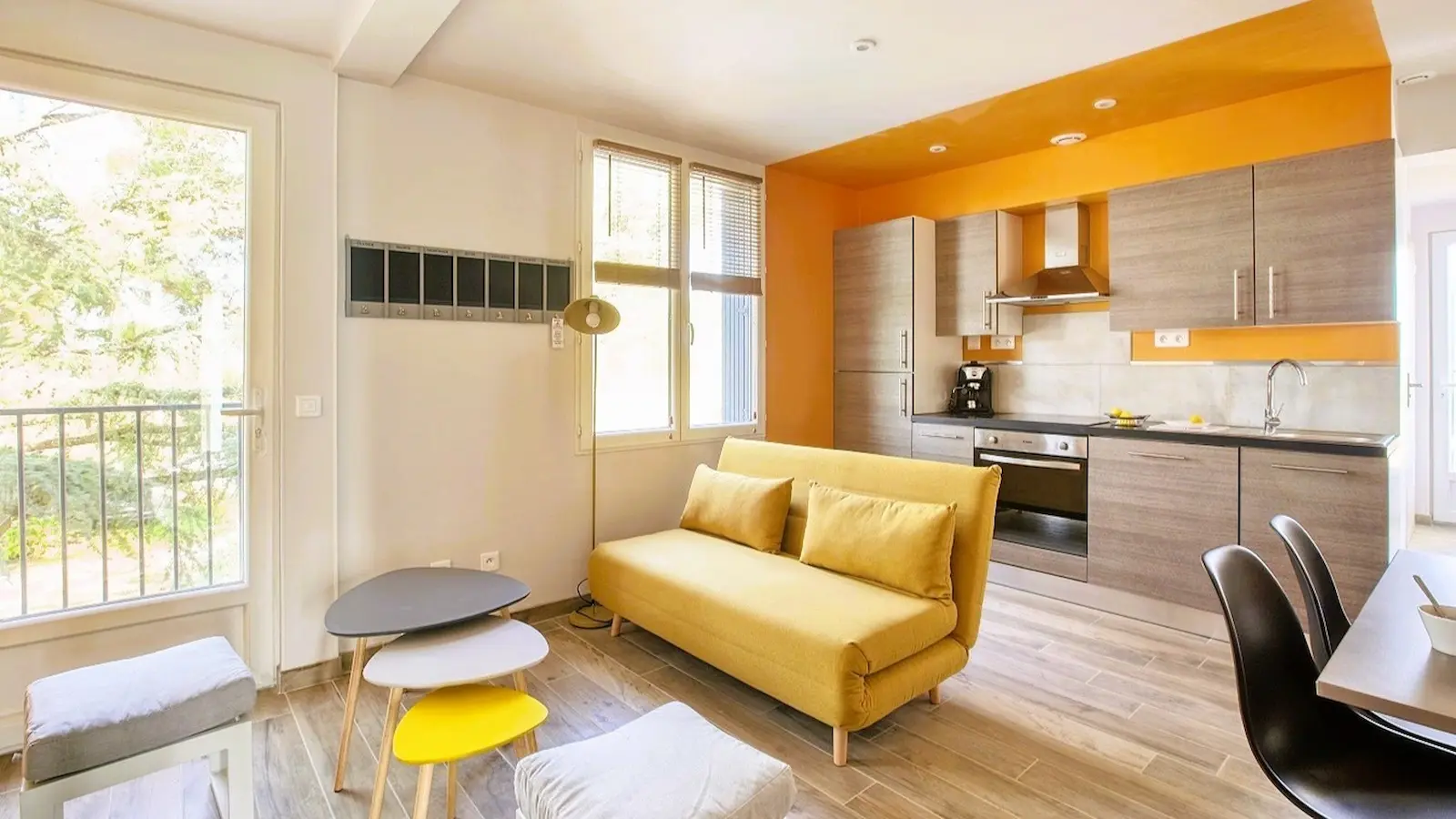 piece a vivre 1 loin de loeil gite tarn