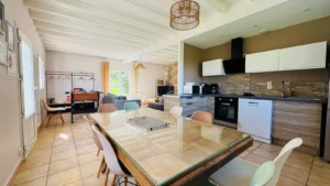 salle a manger 2 grand cottage gite tarn