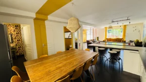 salle a manger loft gite tarn